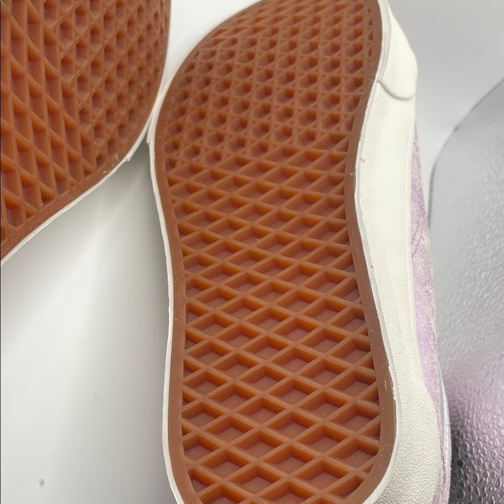 Vans Women's Purple Sneakers - Picture 9 of 10